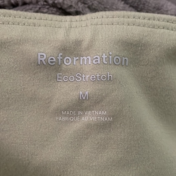 Reformation Ecostretch High rise leggings in Limon - Picture 4 of 4